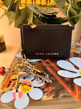 Marc Jacobs Black Pebbled Leather Zip Card Pouch with MJ Gold and silver Charm